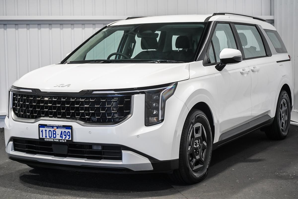 Kia Carnival image 4