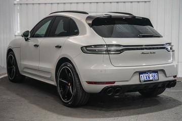 https://dvg-vehicle-assets.s3.amazonaws.com/1202880/5ekk8nzo3o9bbnwvxiif3kbo8.jpg
