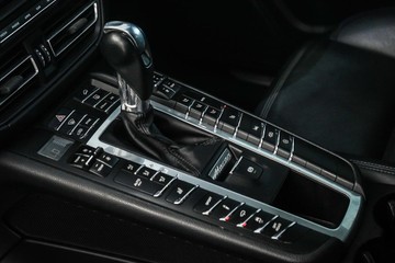 https://dvg-vehicle-assets.s3.amazonaws.com/1202880/5wej0tqfkotcu5s9qplnz7eh5.jpg