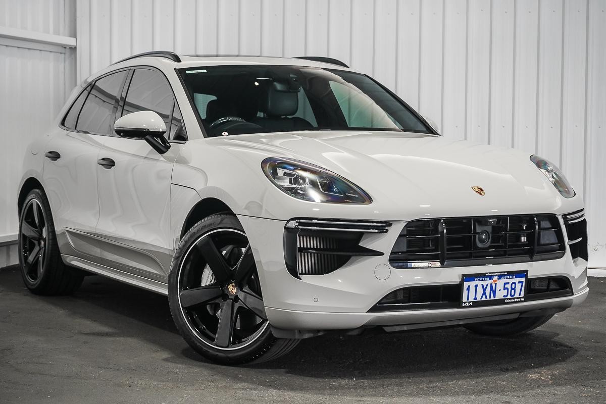 Porsche Macan image 1