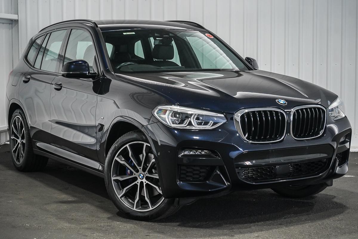 BMW X3 image 1
