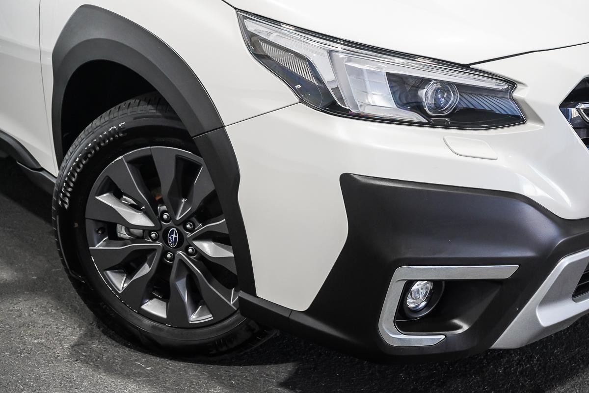 Subaru Outback image 2