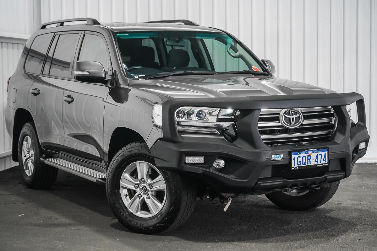 Toyota Landcruiser image 1