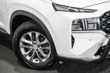 https://dvg-vehicle-assets.s3.amazonaws.com/1202924/9kmg5gph4sxjznbf16lr7cxij.jpg