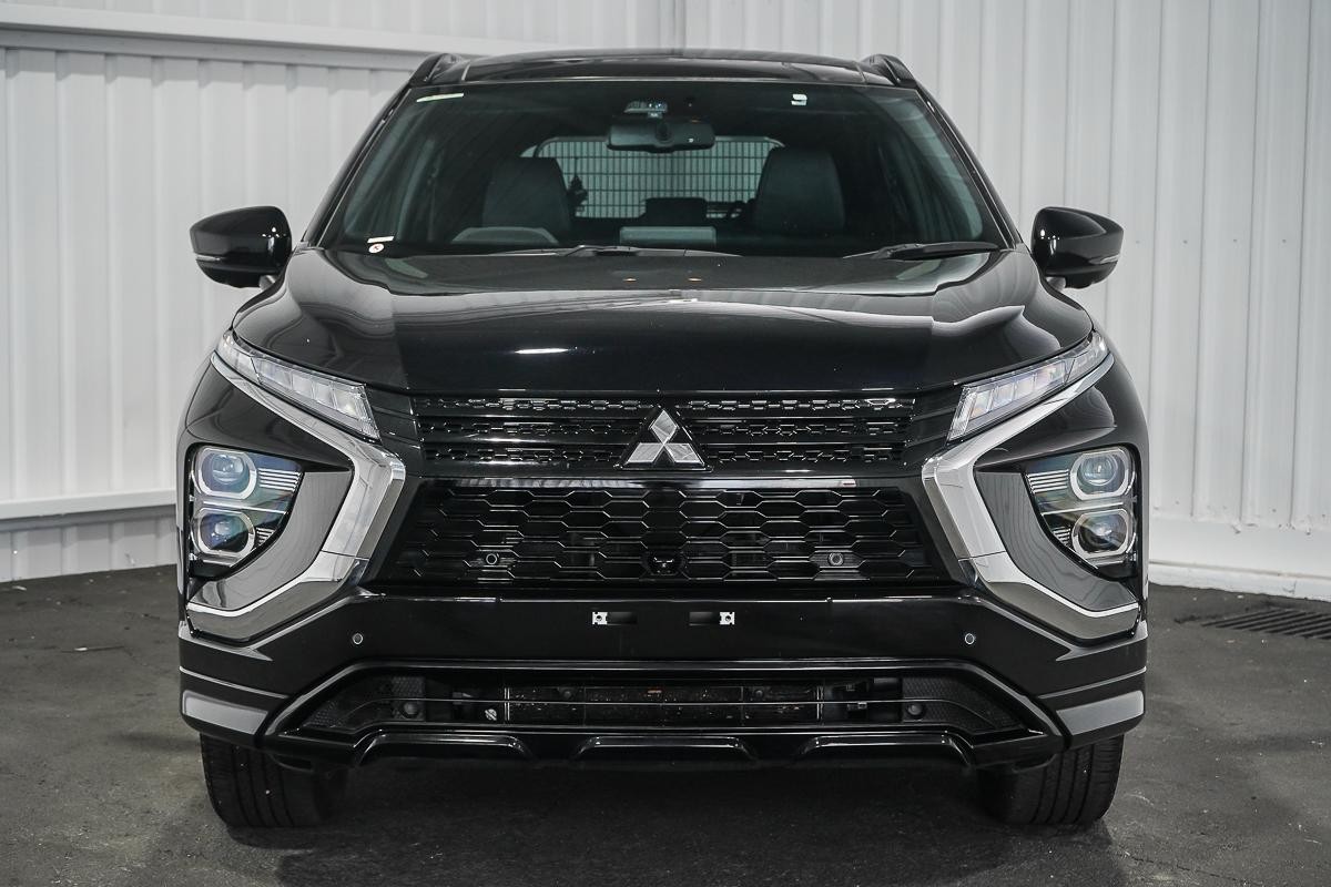 Mitsubishi Eclipse Cross image 3