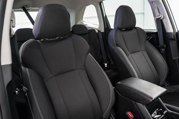 https://dvg-vehicle-assets.s3.amazonaws.com/1202931/4odjiuxujhfht6om3o0yp3zpj.jpg