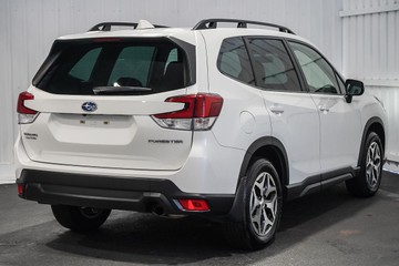 https://dvg-vehicle-assets.s3.amazonaws.com/1202931/cczkj3gt3a9sdrnxm84iaxmfk.jpg