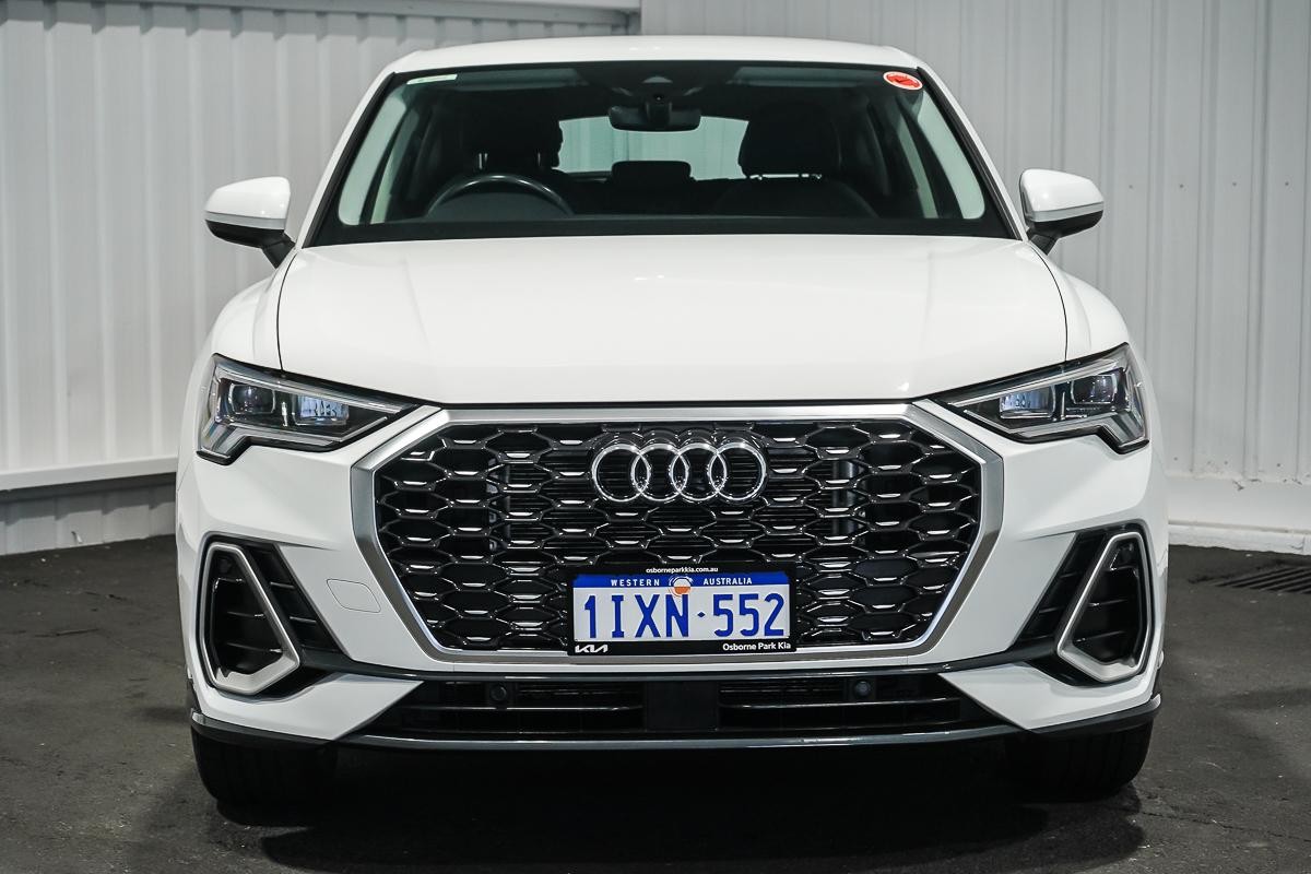 Audi Q3 image 3