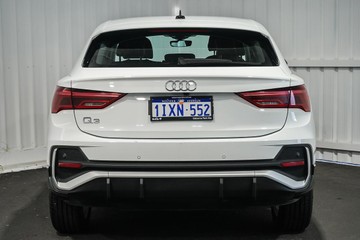 https://dvg-vehicle-assets.s3.amazonaws.com/1202940/elmxttr58knhc0rn2bm2sonr8.jpg