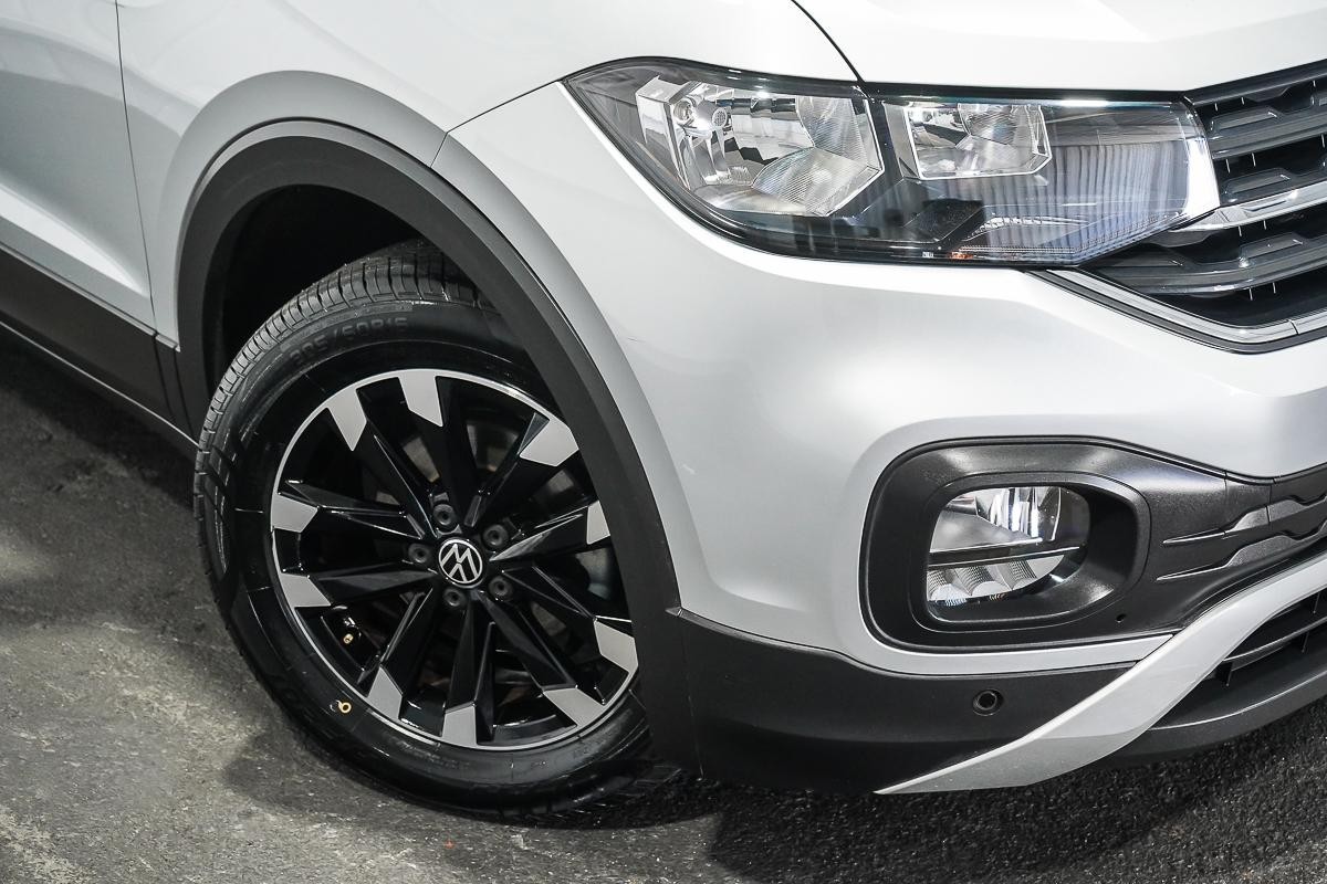 Volkswagen T-cross image 2
