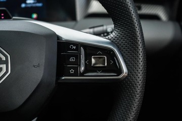 https://dvg-vehicle-assets.s3.amazonaws.com/1202951/3pu28w8lfyz20e0e35saglcf0.jpg