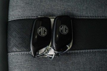 https://dvg-vehicle-assets.s3.amazonaws.com/1202951/7gsix2sa9vc91onbs5den94ni.jpg