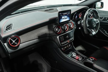 https://dvg-vehicle-assets.s3.amazonaws.com/1202963/2hzbcyyrutyhwqe0agyk2fcde.jpg