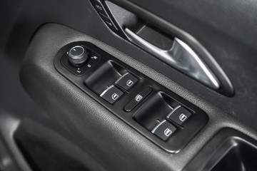 https://dvg-vehicle-assets.s3.amazonaws.com/1202965/awccuxyt4dv7u7cnobkp5ysr1.jpg