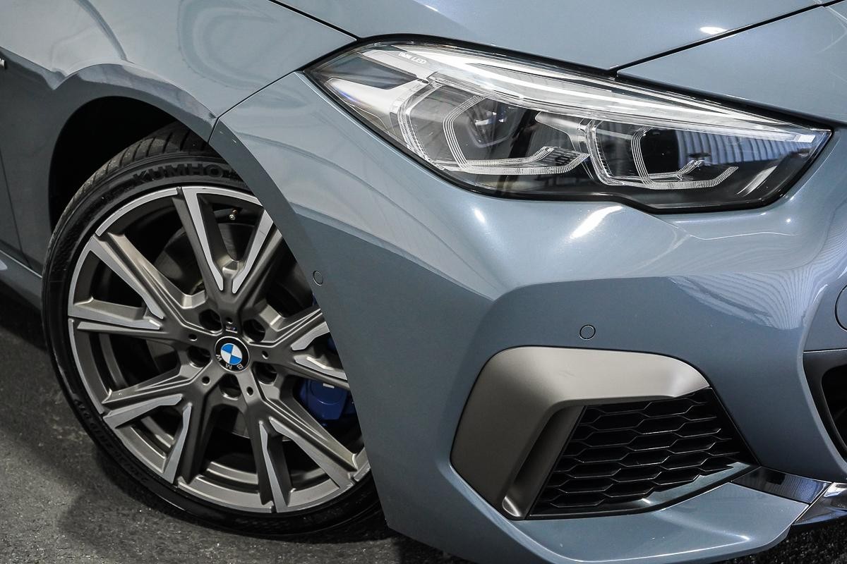 BMW 2 Series image 2