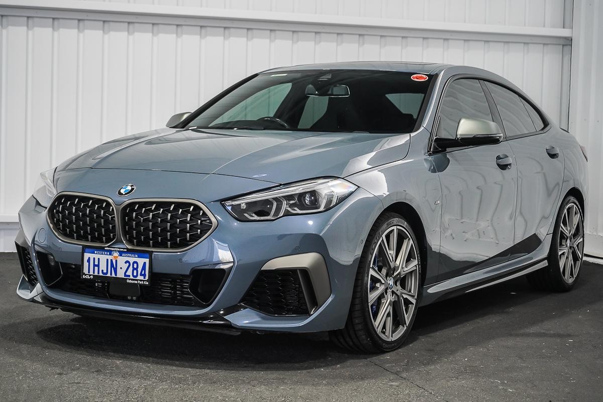 BMW 2 Series image 4