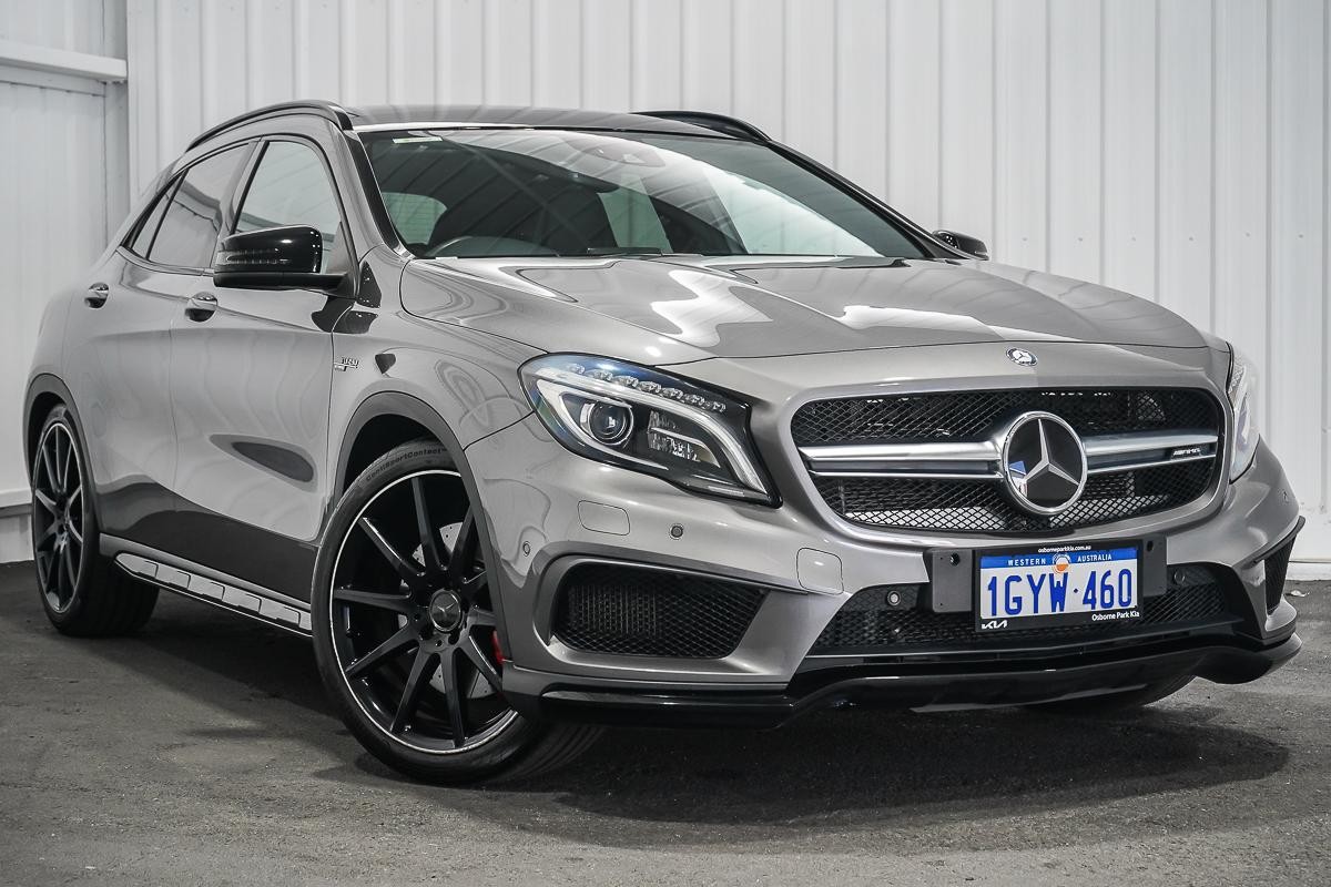 Mercedes Benz Gla-class image 1