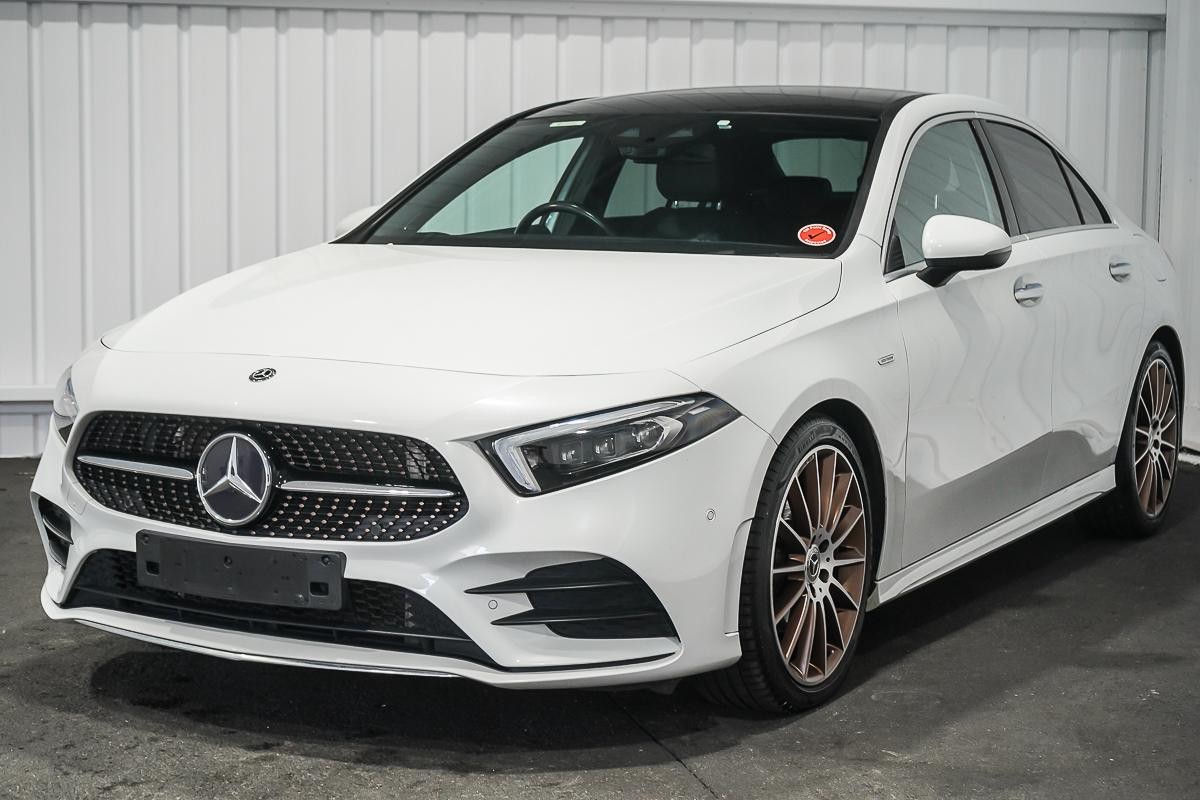 Mercedes Benz A-class image 4