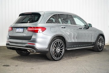 https://dvg-vehicle-assets.s3.amazonaws.com/1203021/4a3ybafgtg33rxxpve3w5k2a4.jpg