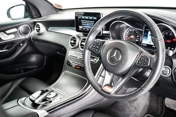 https://dvg-vehicle-assets.s3.amazonaws.com/1203021/8yex8ax44gzhdztk8kssrjlf4.jpg