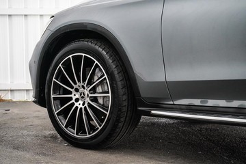 https://dvg-vehicle-assets.s3.amazonaws.com/1203021/dbro72kqg9smc1anj54xeon4v.jpg