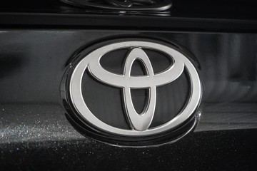 https://dvg-vehicle-assets.s3.amazonaws.com/1203041/3xsg93xidi60fl77i0kcf0d0a.jpg