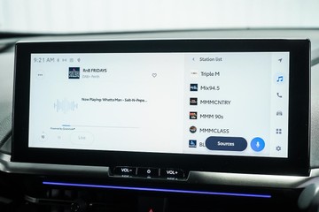 https://dvg-vehicle-assets.s3.amazonaws.com/1203041/6xyy6jgkrqi0zpi3vghc5z82f.jpg