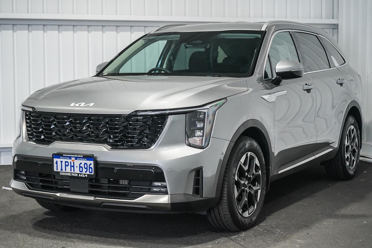 Kia Sorento image 4