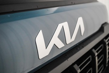 https://dvg-vehicle-assets.s3.amazonaws.com/1203050/8u0pu7olyebhzf3k7cb54n6yr.jpg