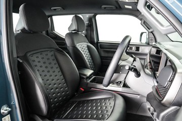 https://dvg-vehicle-assets.s3.amazonaws.com/1203050/8wr160djo175t1md7j6ro5mgq.jpg