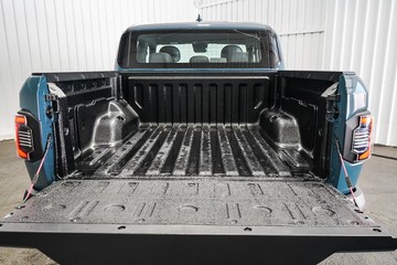https://dvg-vehicle-assets.s3.amazonaws.com/1203050/clrnijgrr0o9uds5vu8b21pmq.jpg