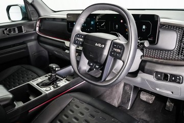 https://dvg-vehicle-assets.s3.amazonaws.com/1203050/m40vh8s9bm4sdvvxq6slgx4x.jpg