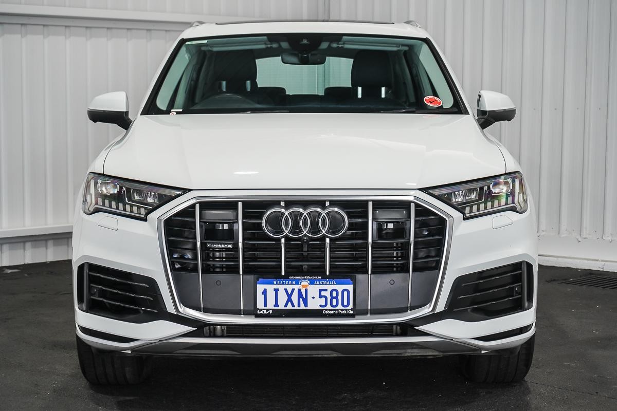 Audi Q7 image 3