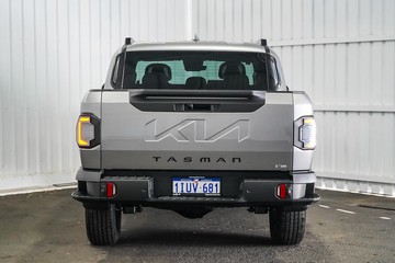 https://dvg-vehicle-assets.s3.amazonaws.com/1203062/33ppkcwxhzblaxc6aq3rb9rgg.jpg