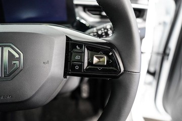 https://dvg-vehicle-assets.s3.amazonaws.com/1203075/37o3mlpd5lsk8049nstcnmh.jpg