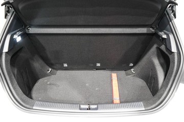 https://dvg-vehicle-assets.s3.amazonaws.com/1203075/e5nssr46frlor2fo43b174t3v.jpg