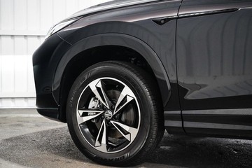 https://dvg-vehicle-assets.s3.amazonaws.com/1203079/1qfx412o0edsp1khfheoz0ci1.jpg