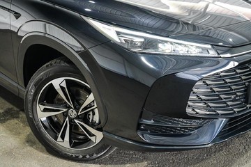 https://dvg-vehicle-assets.s3.amazonaws.com/1203079/35gpo8258j7aoosva8l57fd50.jpg