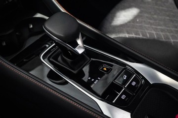 https://dvg-vehicle-assets.s3.amazonaws.com/1203079/z4lltnnrszb0bzjc5hngz2m2.jpg