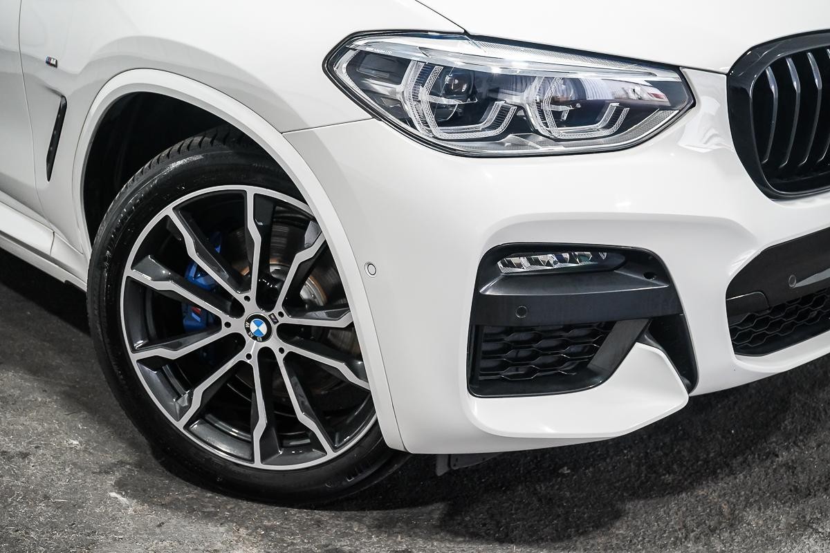 BMW X3 image 2