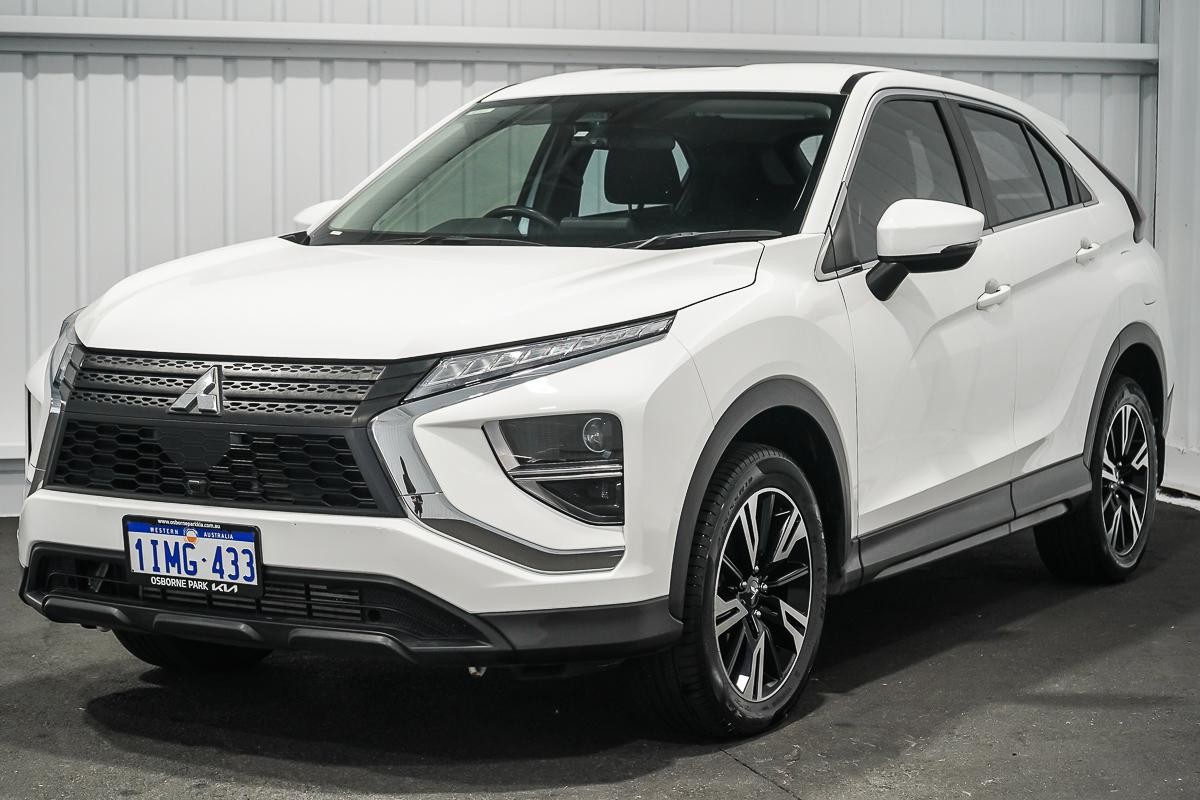 Mitsubishi Eclipse Cross image 4