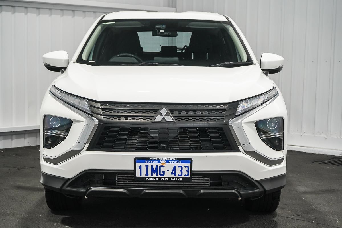 Mitsubishi Eclipse Cross image 3