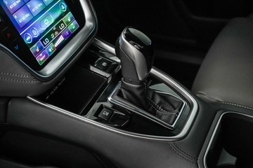 https://dvg-vehicle-assets.s3.amazonaws.com/1203117/3mu2oca0k6s351a3dm5hvxj0c.jpg