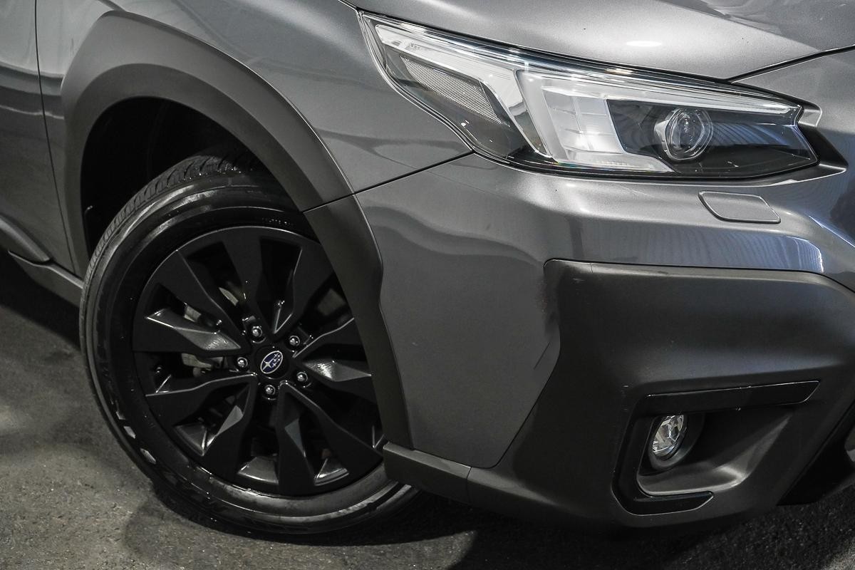 Subaru Outback image 2