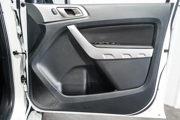 https://dvg-vehicle-assets.s3.amazonaws.com/1203120/2qzn3ce7b1cjnxalze9a7u4bu.jpg
