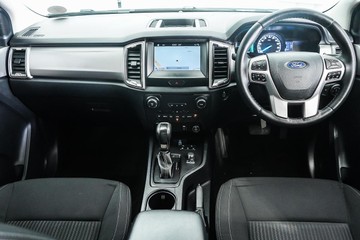 https://dvg-vehicle-assets.s3.amazonaws.com/1203120/a8puav820bj2aesdph56ed6gc.jpg