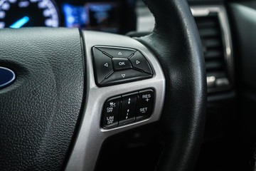 https://dvg-vehicle-assets.s3.amazonaws.com/1203120/d8n07na5n27y8428sgpsiybay.jpg