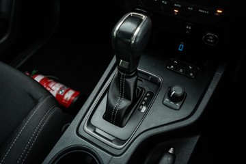 https://dvg-vehicle-assets.s3.amazonaws.com/1203120/lk8mrwltm2q80bo9h3vdgbky.jpg