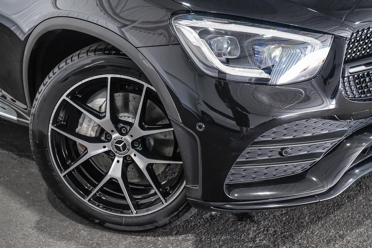 Mercedes Benz Glc-class image 2