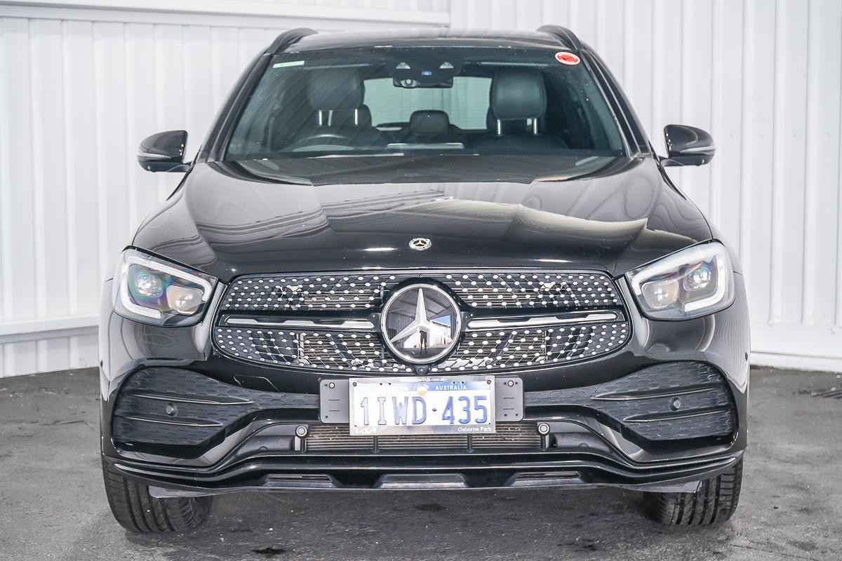Mercedes Benz Glc-class image 3